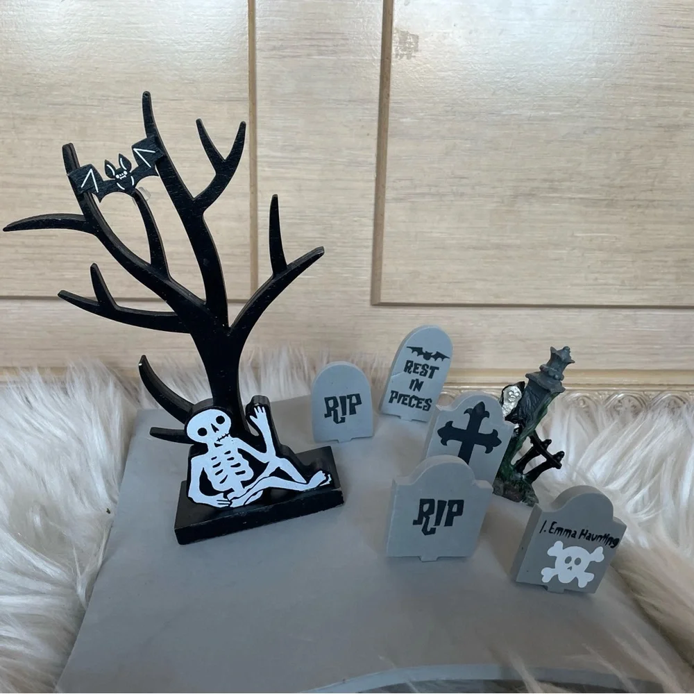 Target Halloween Hyde & Eek Boutique Mini Black tree with skeleton